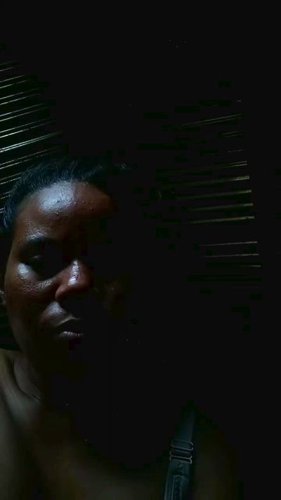 josephine31 live from Madagascar