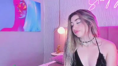 lilithharper_wm live from Colombia