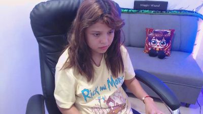 minnie__cake live from Colombia