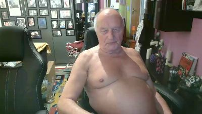 romwien live from Austria