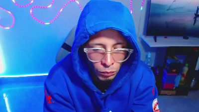 sebastian_horny live from Colombia
